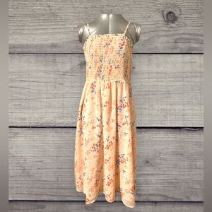 Forever 21 halter Chiffon MIDI dress Size Medium